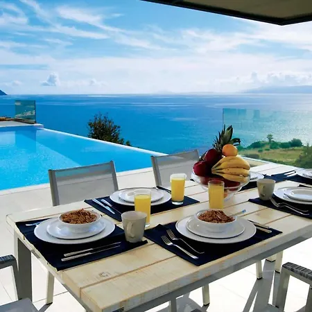 Trapezaki Bay View *